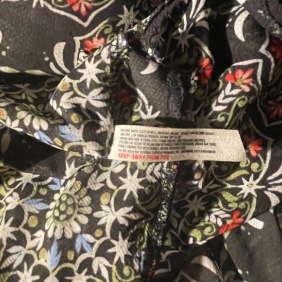 Women's S Intimately Free People Floral Mini Slip Rare Lace Hem Black Print - Picture 6 of 6